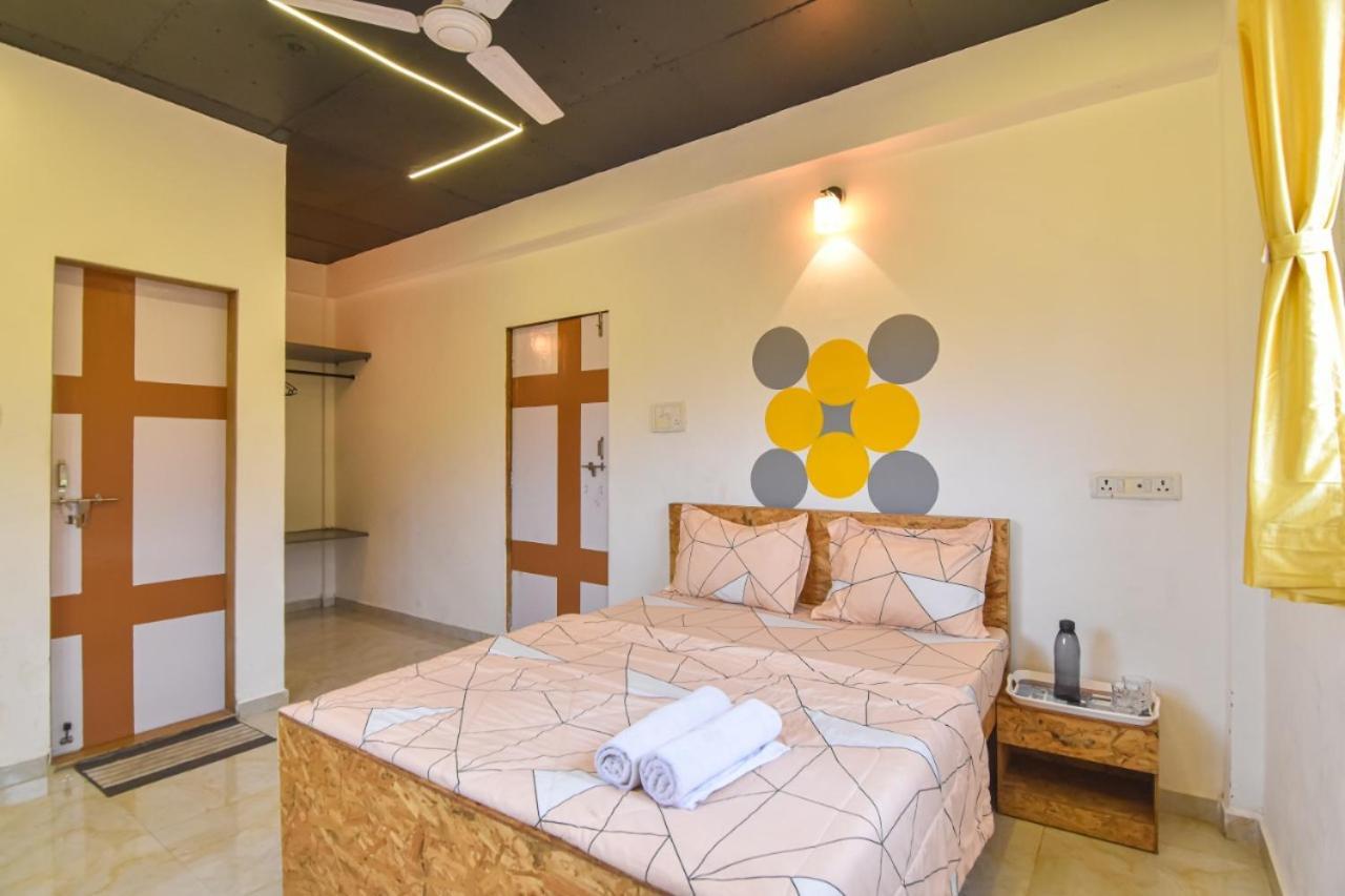 Empyrean Stay Ll 3Bhk Ll Jaguar Villa Ll Ac Ll Pvt Pool Ll Luxury 로나발라 외부 사진